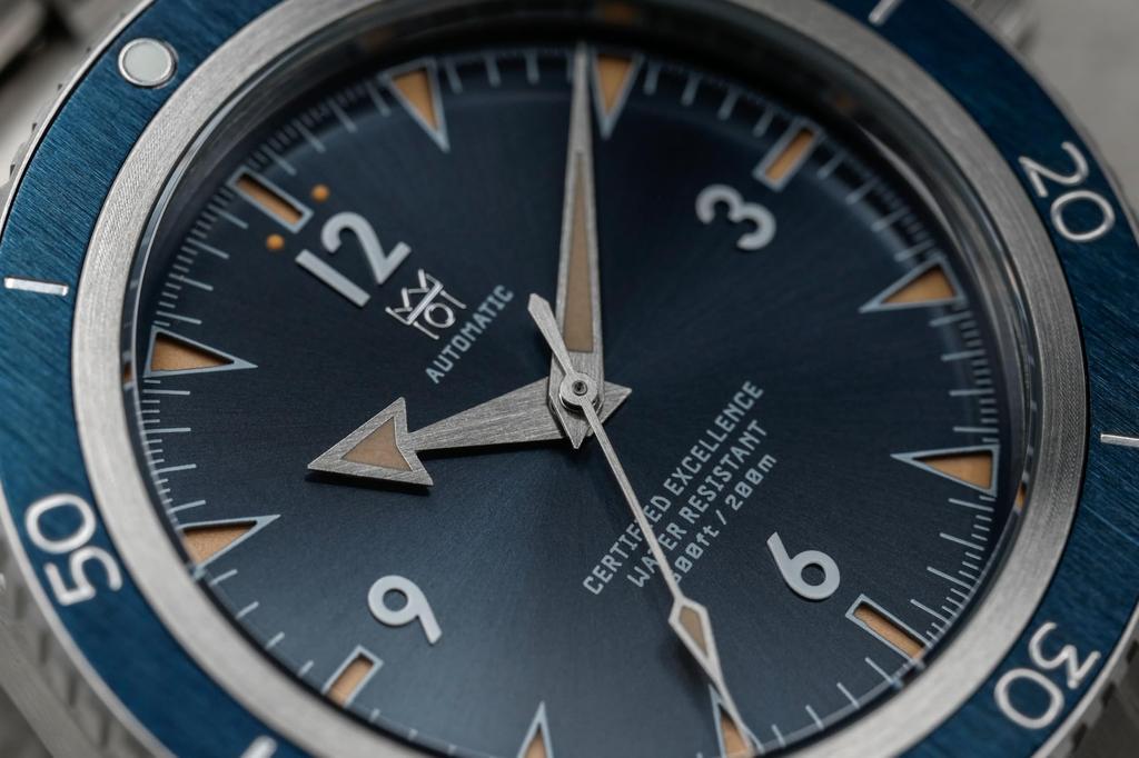 Hyakuichi 20 ATM Водонепроницаемые Дайверские Дизайн без глубоководного погружения с оранжевыми индексами [HYAKUICHI 101] МОДЕЛЬ.19 Часы, Механические, Дата,