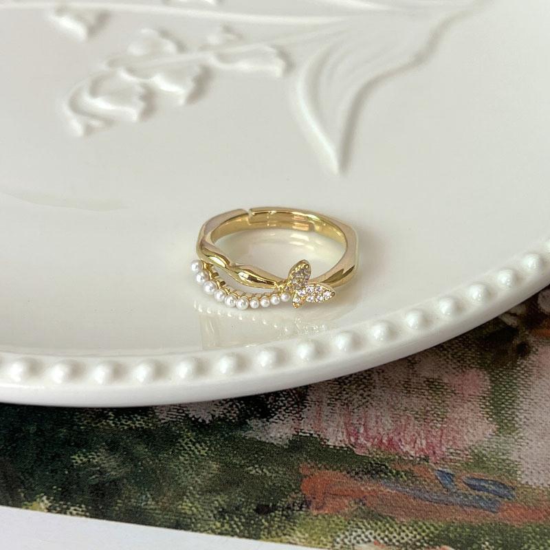 Exquisite Butterfly Decorative Ring For Women Unique Design With Pearl Enamel And Gemstones