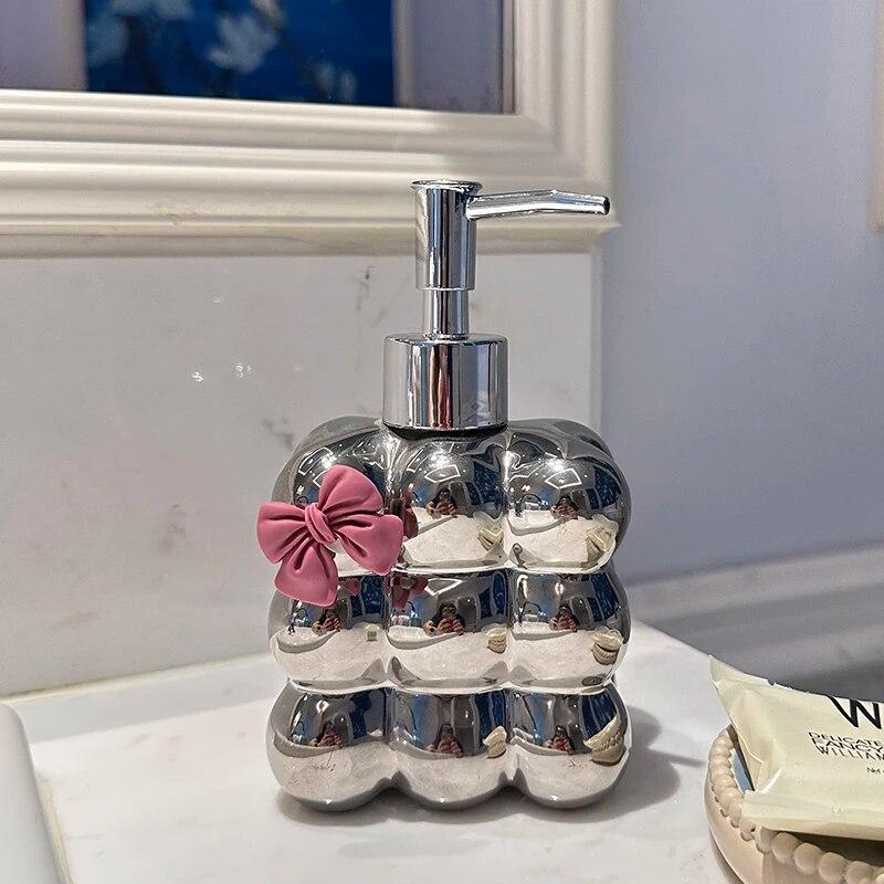 Принадлежности для ванной комнаты, керамическая бутылка с эмульсией, гель для душа, пресс-бутылка для душа, креативный дозатор мыла, украшение для ванной комнаты, современное