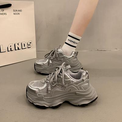 Серебристые туфли на платформе женские весенне-осенние увеличивающие рост сетчатые дышащие повседневные спортивные туфли