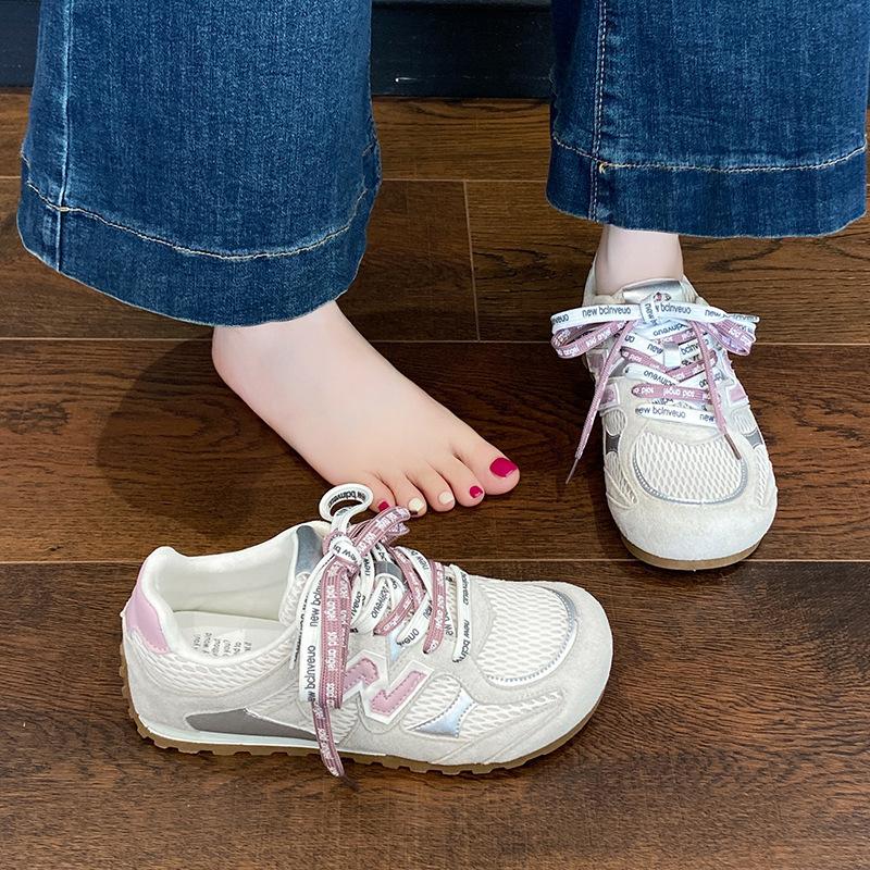 Новые сетчатые синие 2025 летние дышащие ретро немецкие тренировочные кроссовки женские супер огонь повседневные на платформе спортивные Forrest Gump кеды