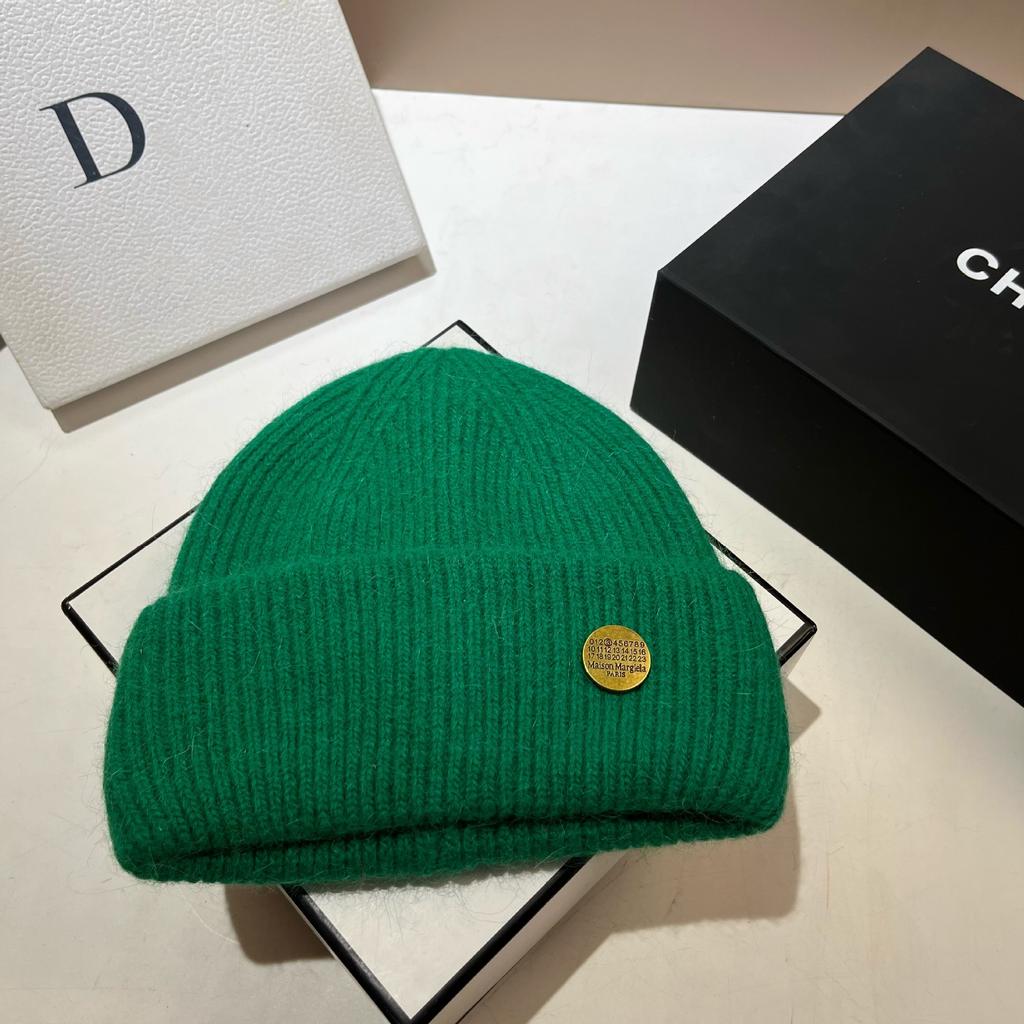 Winter High-Quality Rabbit Fur Knitted Hat Northern Cold Warm Soft Waxy Ear Protection Wool Hat Simple Cold Hat