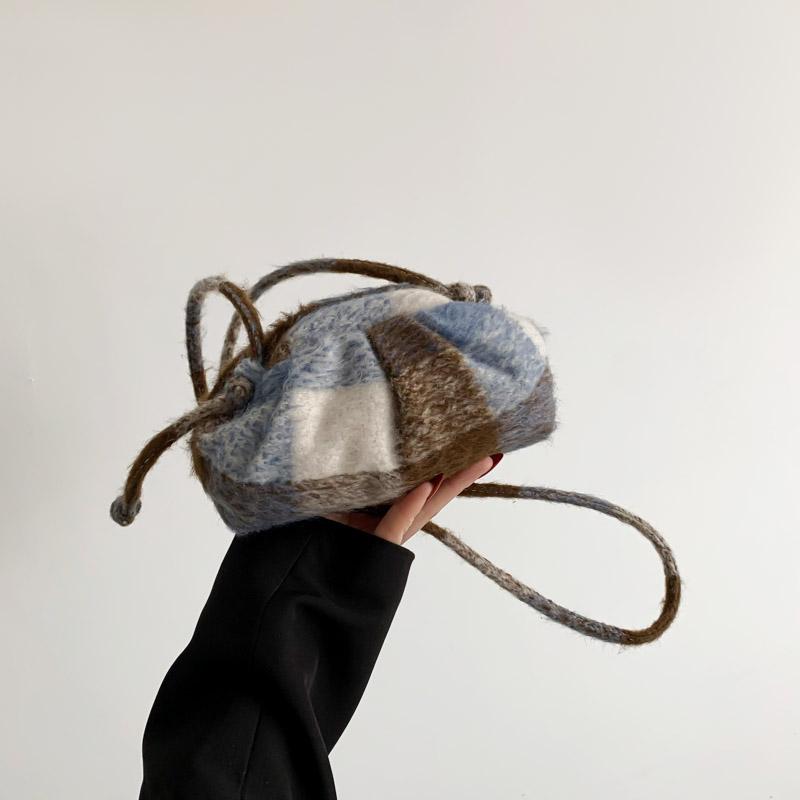 Женственная клетчатая шерстяная сумка через плечо, маленькая и изысканная, премиум-класса, новинка осени