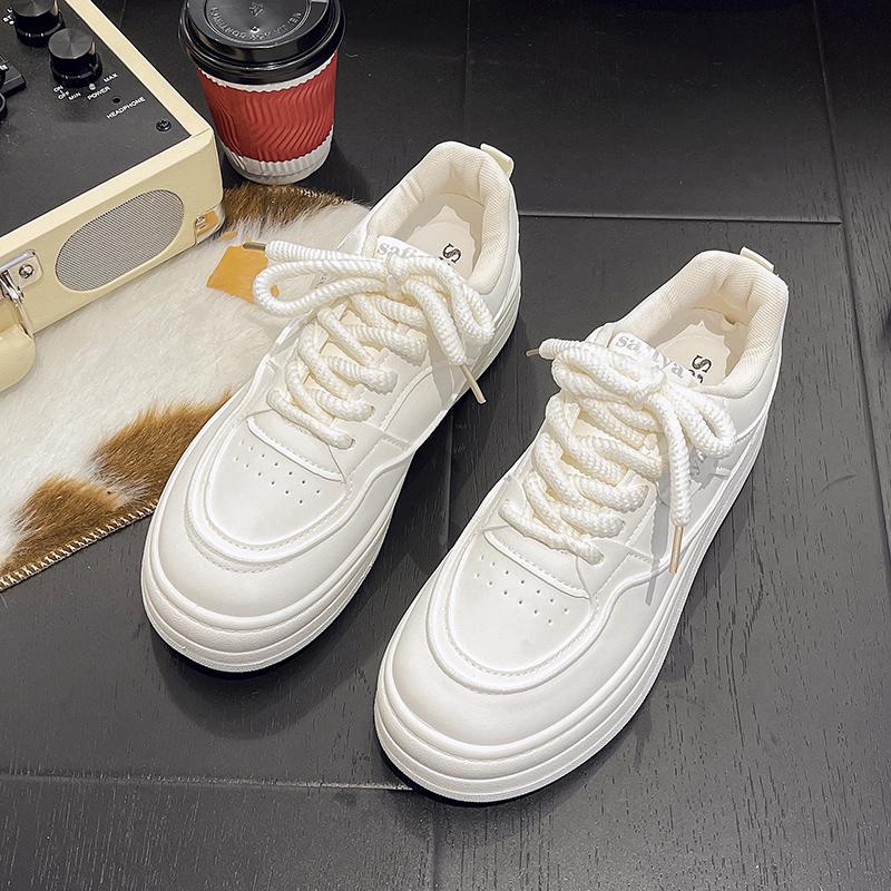 Fashion 2024 New Spring/Summer/Autumn Little White Shoes New Women's Thick Sole Inner Elevated Sports Board Shoes Trendy Casual Shoes