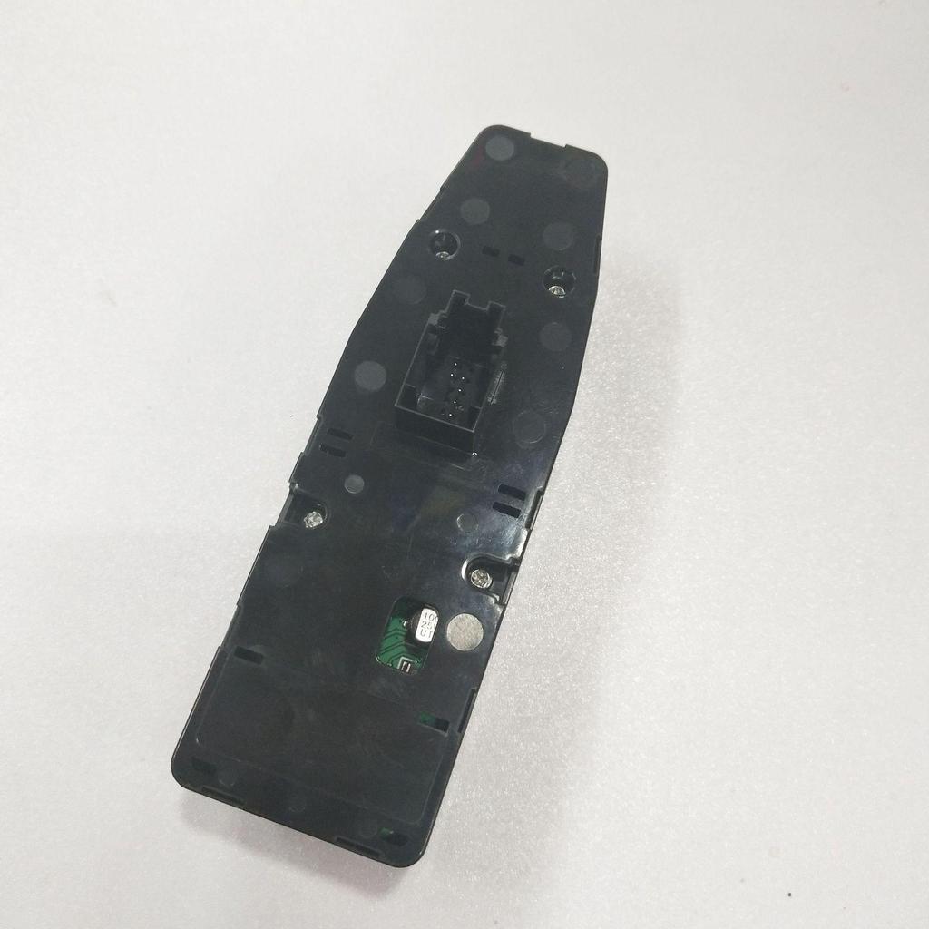 Переключатель управления стеклоподъемником и подъемом стекла BMW F10/F11/F18