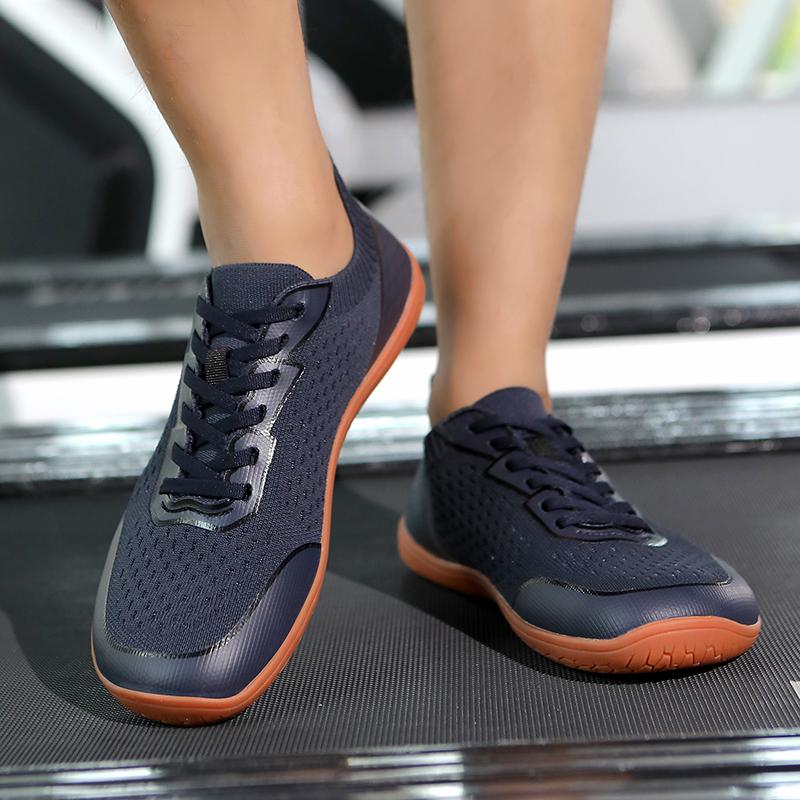 Сетчатые повседневные кроссовки с широким носком, легкие дышащие кроссовки для кросс-тренинга, женские, мужские, нескользящая обувь для ходьбы на плоской подошве