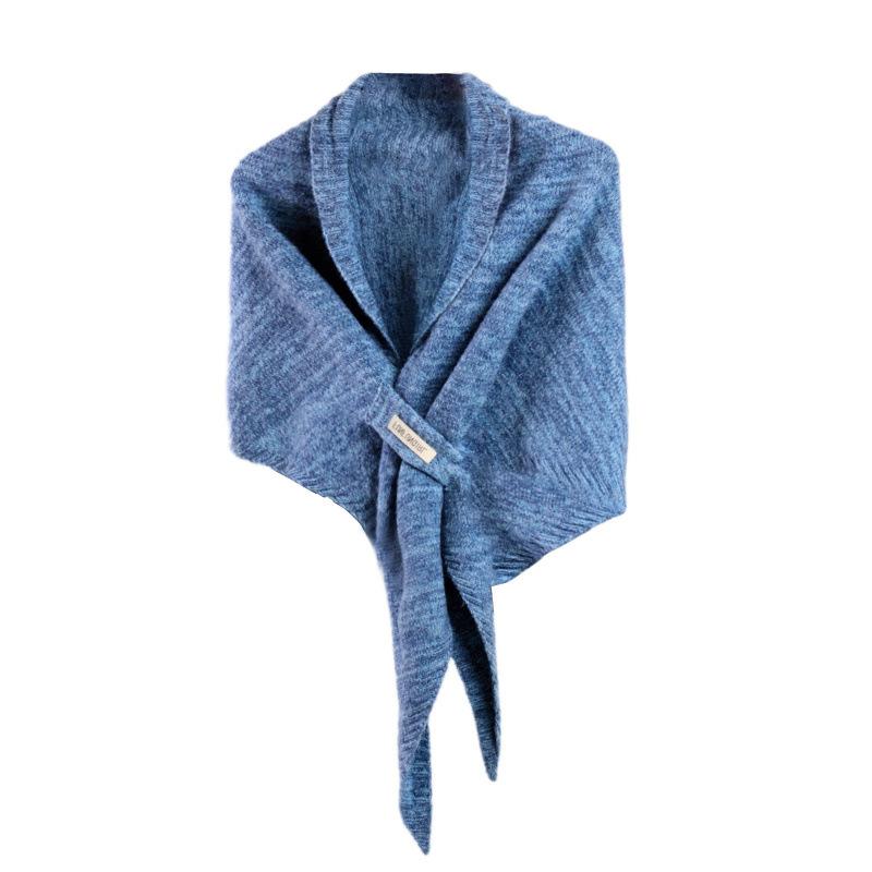 French Retro Fancy Perforated Triangle Scarf Shawl for Women In Winter Nordic Style Versatile Decorative Warm Neck Protector Outer Wear