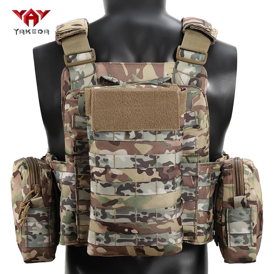 YAKEDA Шестисекционный охотничий жилет поставляется с тройным подсумком для снаряжения и большой сумкой для мелочей, прикрепленной к спине.