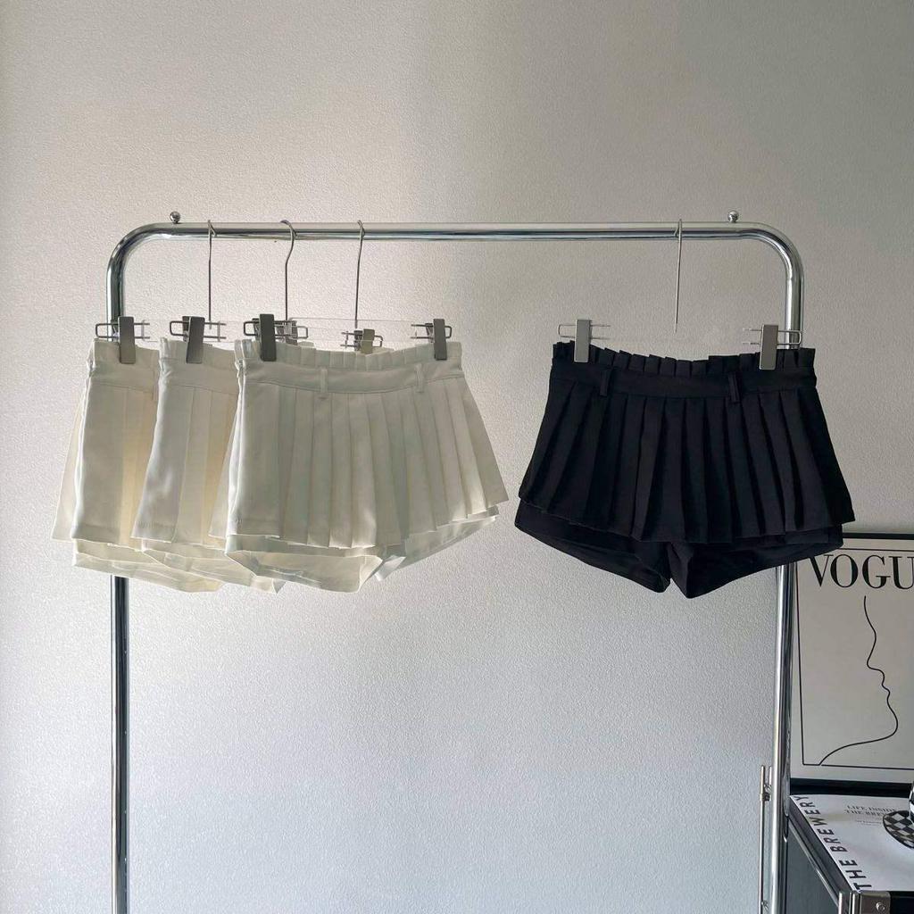 High-Waisted Pleated Mini Skirt - White A-Line, Anti-Exposure, Slimming College Style