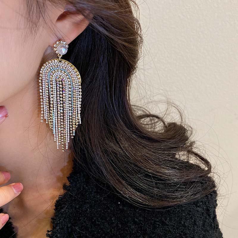 Серебряные серьги-кисточки в форме U с жемчугом и бриллиантами: Элегантная, высококачественная мода для женщин