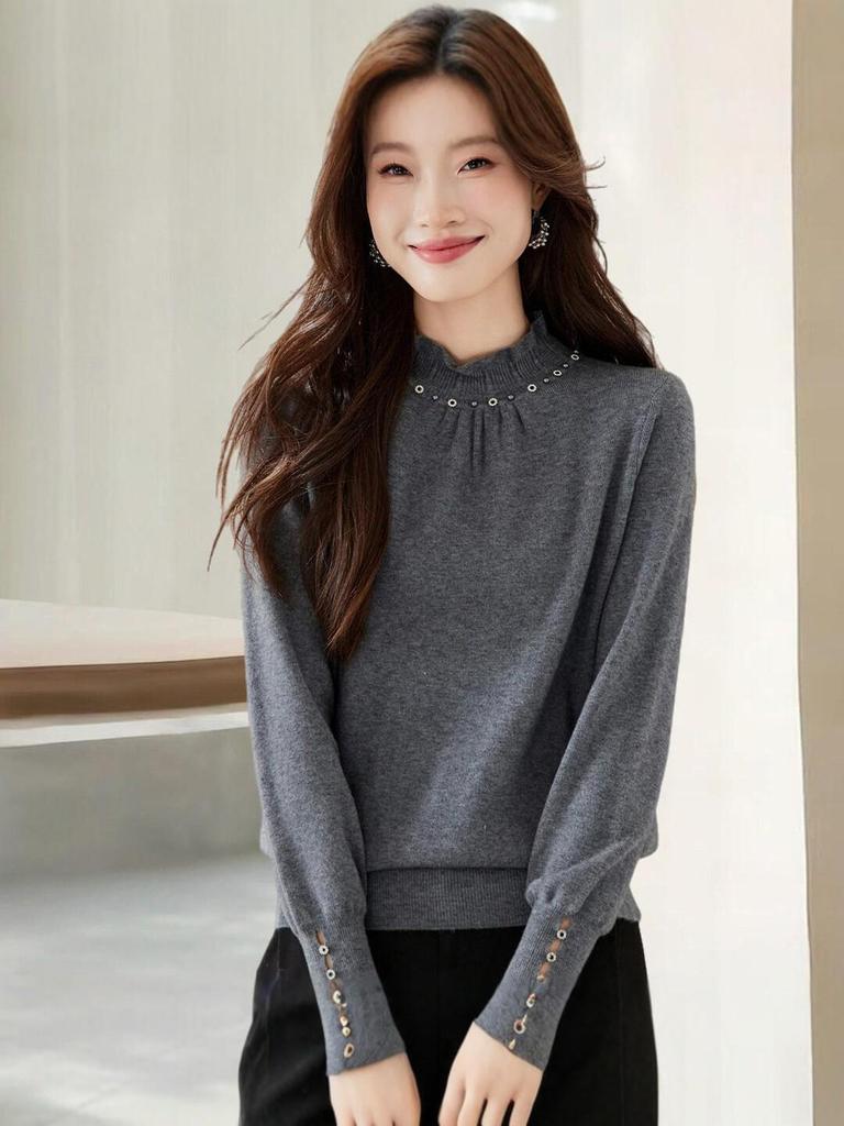 Chic Designer Beaded High Neck Knit Top - Slimming & Versatile for Early Autumn