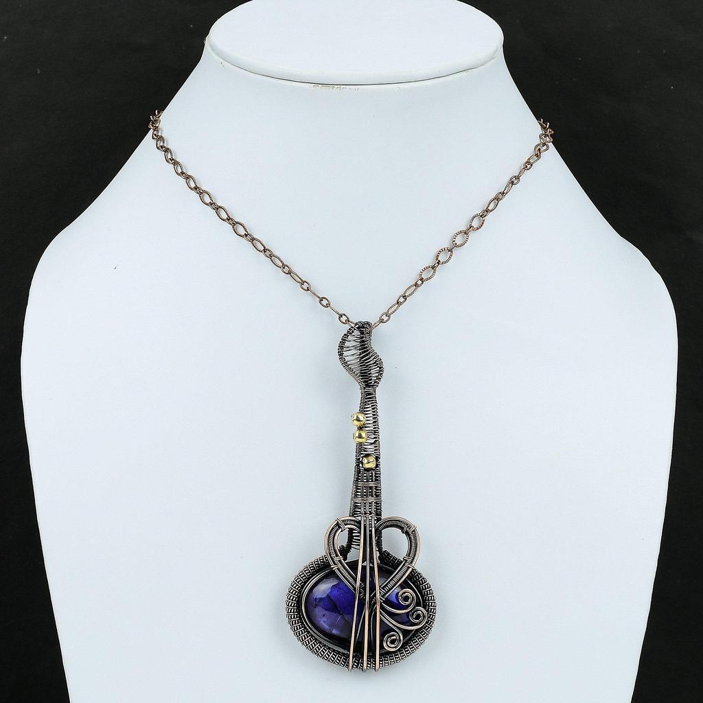 Подвеска из фиолетового огненного лабрадорита, подвеска из драгоценного камня с медной проволокой, подвеска ручной работы, подвеска из медной проволоки, ювелирное изделие в подарок маме, подвески в виде гитары