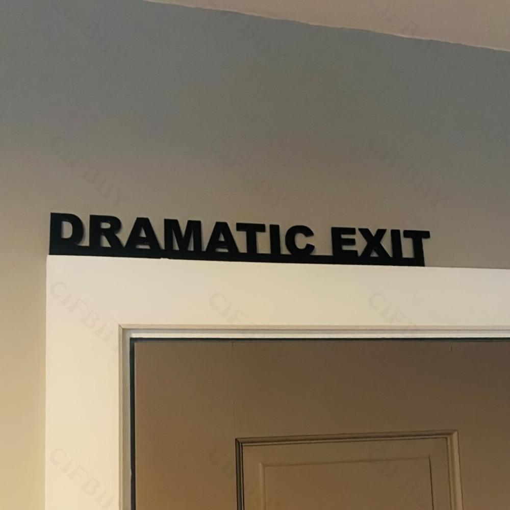 1 шт. Современная металлическая дверная накладка «Драматический выход» — настенное искусство и декор полок, идеально подходит для свадеб, Хэллоуина и Рождества, для использования в помещении, украшение для статуй на стену