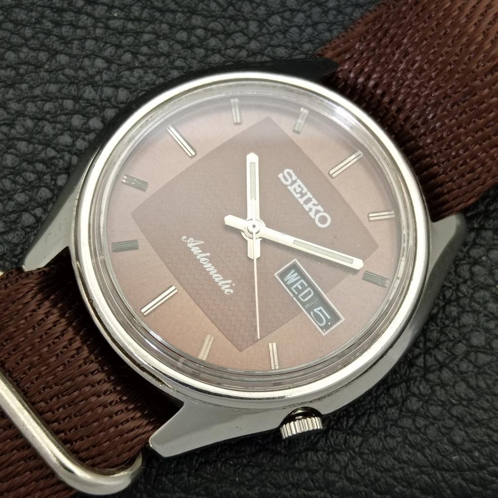 ВИНТАЖНЫЕ МУЖСКИЕ АВТОМАТИЧЕСКИЕ ЧАСЫ SEIKO ЯПОНИЯ 7009A С КОРИЧНЕВЫМ ЦИФЕРБЛАТОМ a701391-5