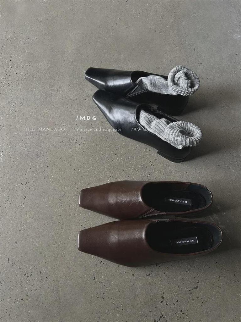 Туфли из мягкой кожи на квадратном каблуке в стиле ретро 2024 года