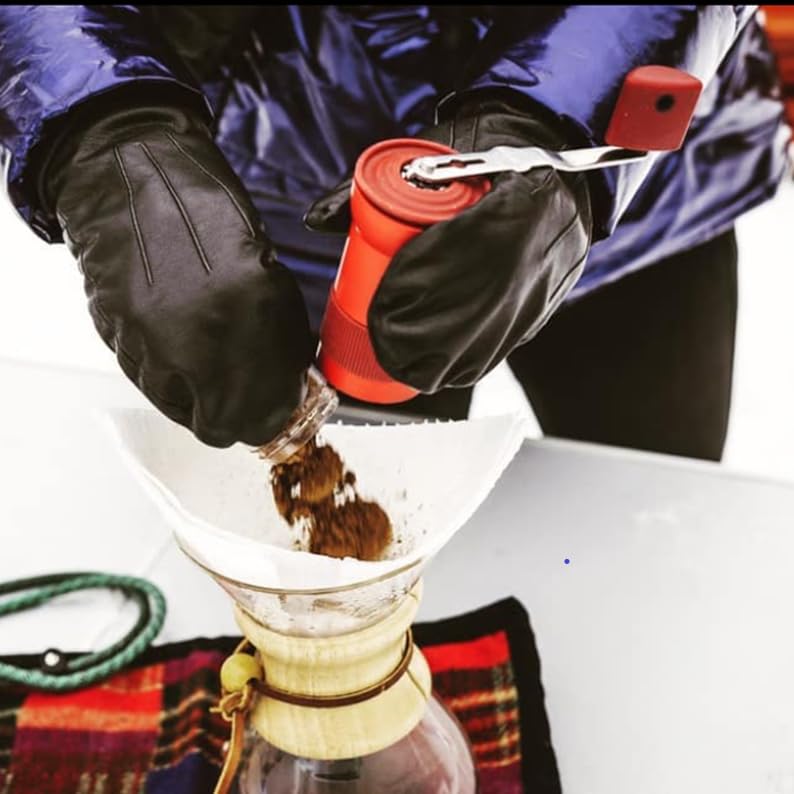 Кофемолка Cafflano, Портативная кофемолка, Наружная, Очень тонкий помол для эспрессо, Сделано в Италии, Металлическое коническое лезвие, Компактная, Высокая производительность, Кофе