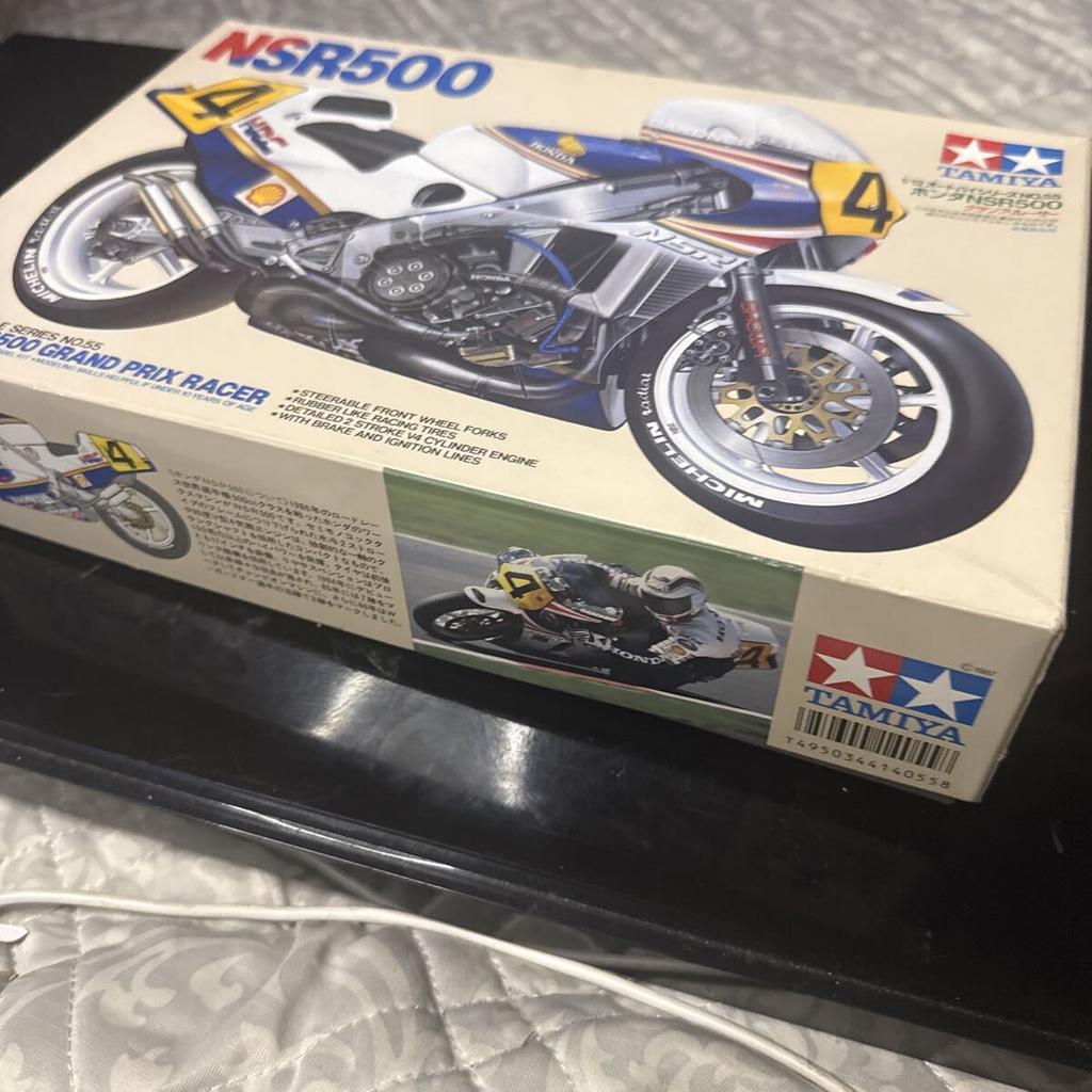 Tamiya Honda NSR500 Гонщик Гран-при Пластиковая модель Комплект для сборки NSR500 Гонщик Гран-при Tamiya Honda Пластиковая модель Комплект Honda NSR500 1/12