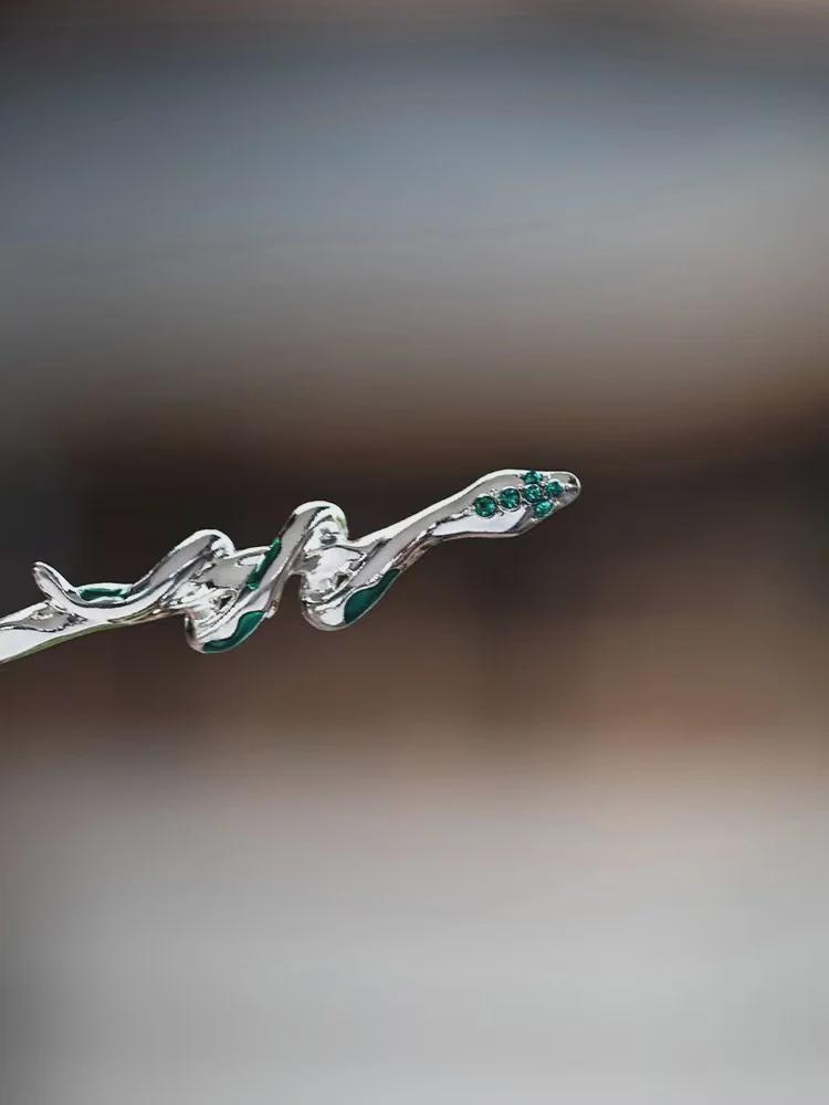 Высококачественная заколка для волос «Зеленая змея» Слизерина: Древний и элегантный аксессуар в темном стиле