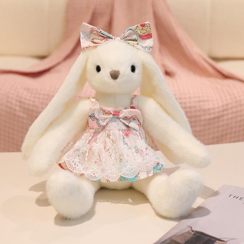 Милая сладкая юбка с цветами, плюшевая игрушка-кролик, одевающая маленькую куклу-белого кролика, девочка, успокаивающая тряпичная кукла