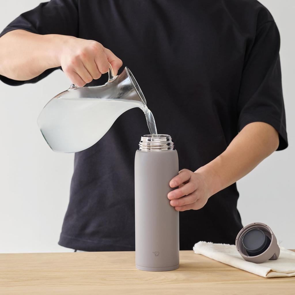 Zojirushi Water Bottle Stainless Steel Mug Large Capacity 1.0L [Recommended for Exercise] Handle Screw Dishwasher Safe Seamless 2 Care Points Mineral