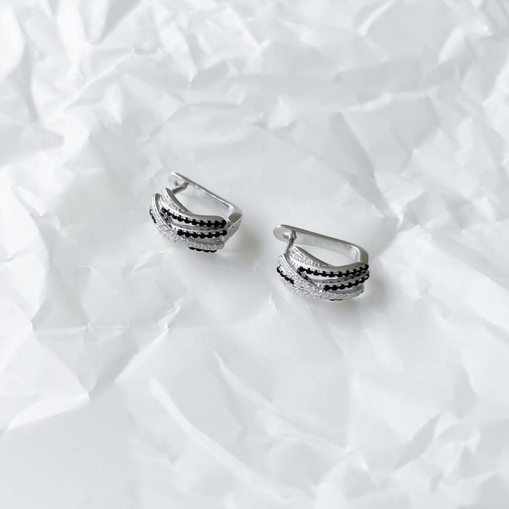 Серебряные серьги с фианитами (2152651)