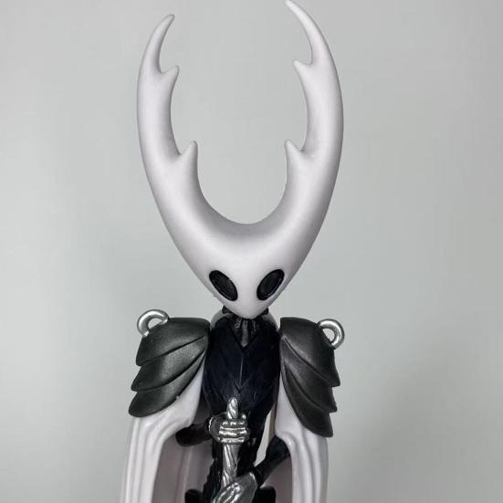 Вдохновленная игрой фигурка короля ПВХ Фигурка игрового персонажа Статуэтка Украшение для дома офиса Настольное украшение Рыцарь Коллекционные предметы для фанатов игры Подарок