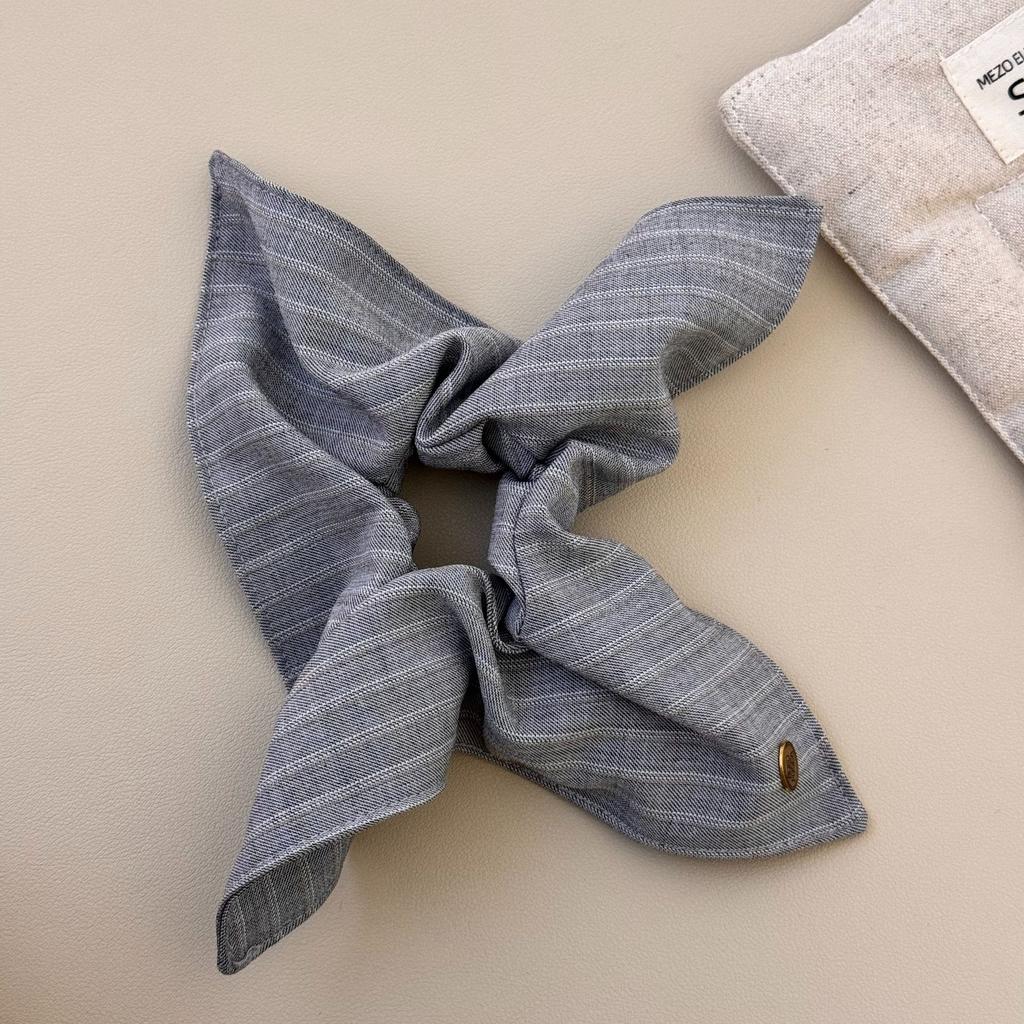 Oval Gold Label Large Intestine Circle, Elegant Hair Tie, Low Ponytail Hair Tie