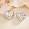 Серьги-пусеты Design Sense Ins Stripe Love Женская мода и универсальные простые серьги-линии из сплава в форме персикового сердца
