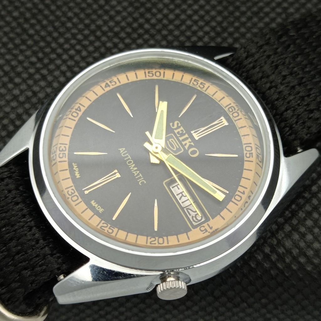 ВОССТАНОВЛЕННЫЕ ВИНТАЖНЫЕ МУЖСКИЕ ЧАСЫ SEIKO 5 AUTOMATIC 7009A ИЗ ЯПОНИИ, ЧЕРНЫЕ 598-a313081-2
