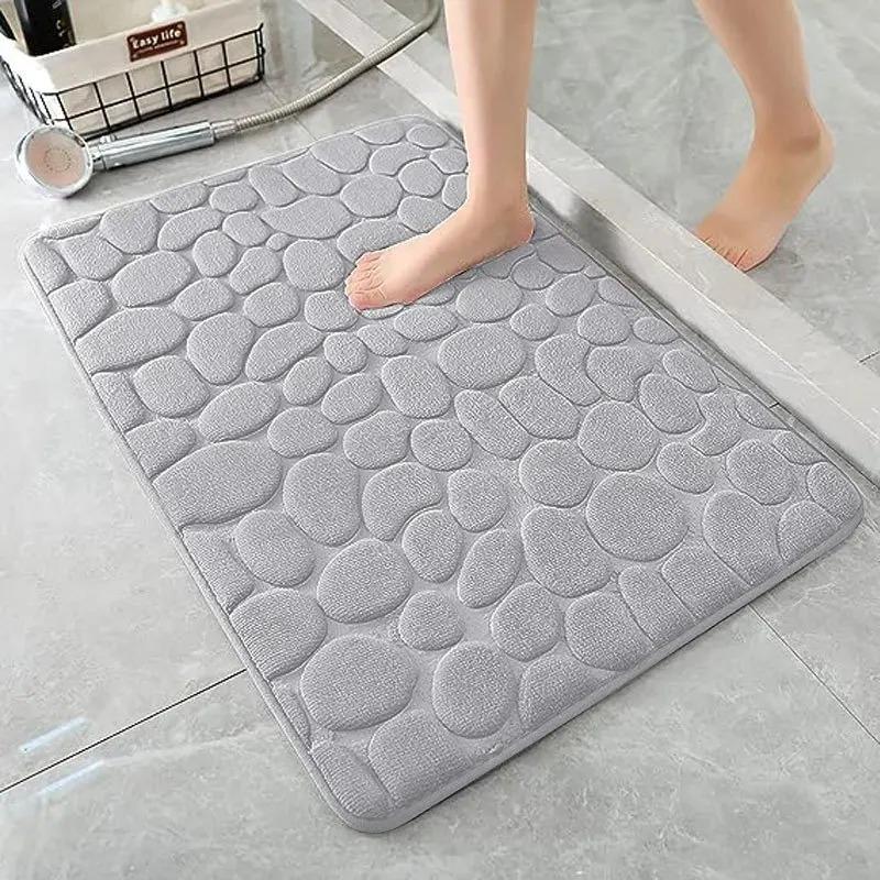 Ultra-Soft Coral Fleece Bathroom Mat,Machine Washable,Thick Coral Fleece, Low Pile, Rectangular, Suitable for Bathroom Entrance.