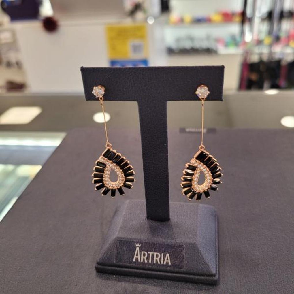ARTRIA Tepa Water Drop Drop Earrings CHAERET0014BKF