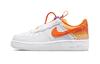 Nike Nike Air Force 1 Шнурок-затяжка Кожаные Повседневные Скользкие Устойчивые к истиранию Низкие Детские Скейтбордические Кроссовки Белый Оранжевый DR8410-181