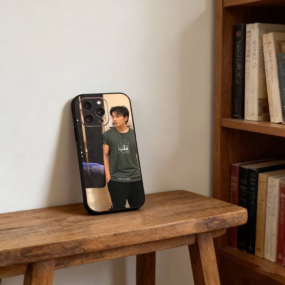 Японский актер М-Маккеню Чехол для телефона iPhone 17, 16, 15, 14, 13, 12, 11 Plus, Pro Max, Другие Мягкий черный чехол
