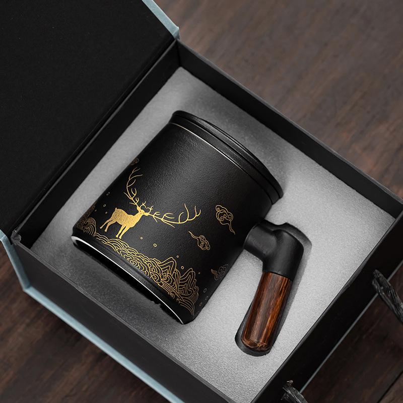 High-end business tea set, national style, golden elk coarse pottery office cup, tea separation set, creative souvenir