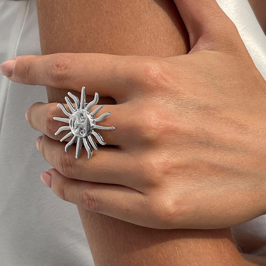 Преувеличенное лицо Солнце сплава кольца набор праздничный пляж геометрические регулируемые кольца персонализированные модные пригородные женские кольца