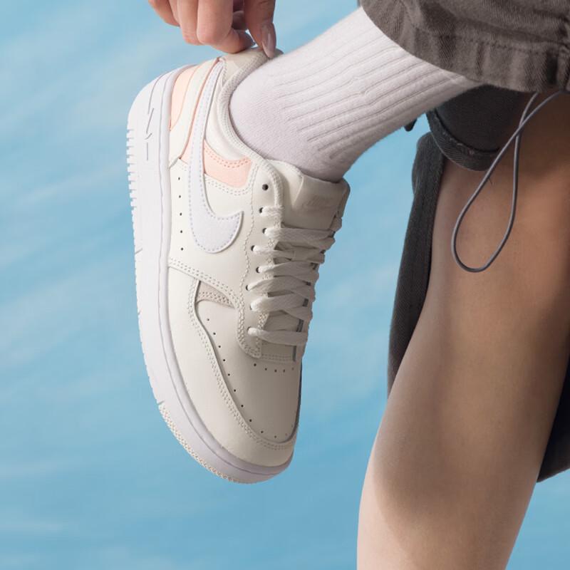 Nike Женские кеды для скейтбординга DX9176-120