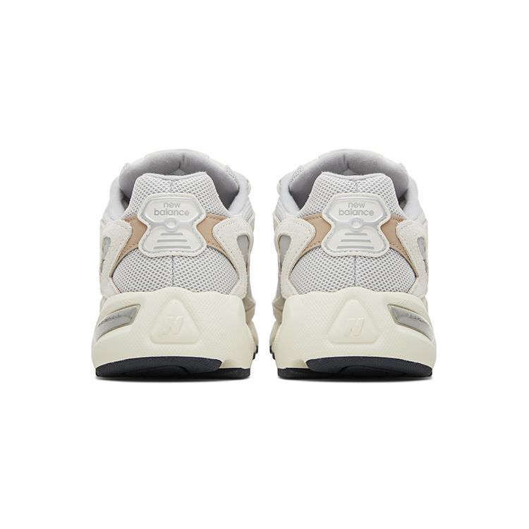 New Balance Кроссовки унисекс 725 Off White Серые Кремовые ML725UF