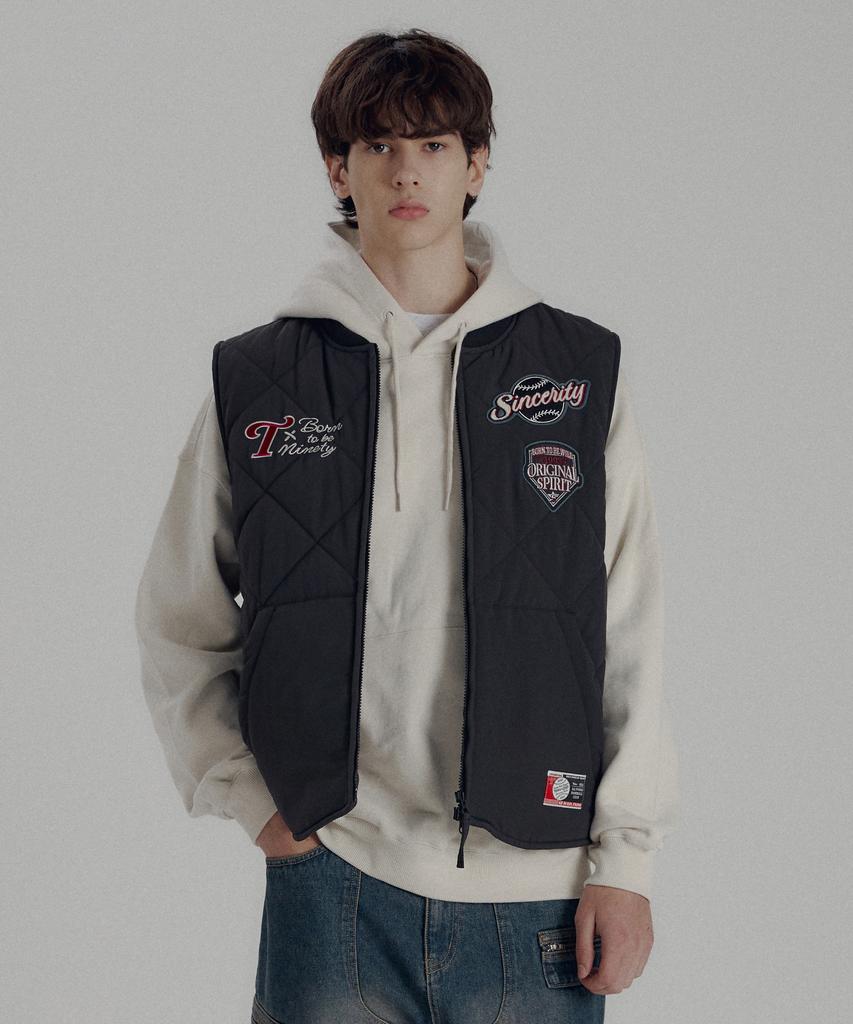 1993Studio [Lg Twins] Символ Нашивка Стеганый Жилет_Черный