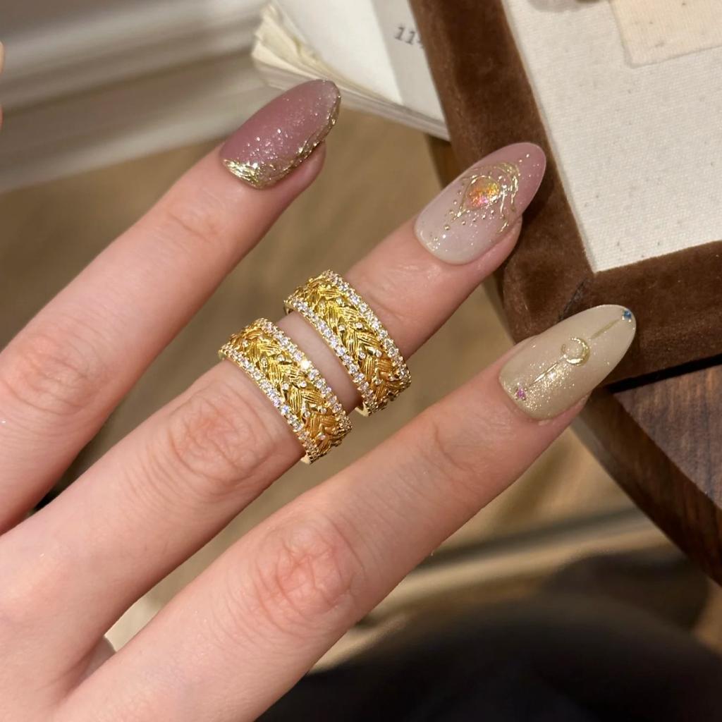 New Wheat Ear Pendant Women's Flash Road Passeway Autumn and Winter Noble Accessories Gold Branch Jade Leaf Exquisite Collarbone Chain Wheat Ear Ring