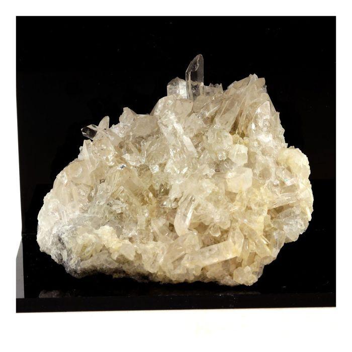 Pierres et Minéraux. Quartz. 392.5 ct. Sarennes, L'Alpe d'Huez, Oisans, France.