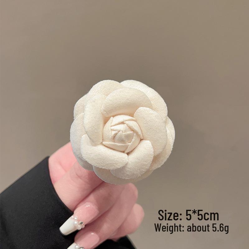 Exquisite Butterfly & Rose Camellia Brooch - Elegant Flower Corsage for Women's Suit Coats