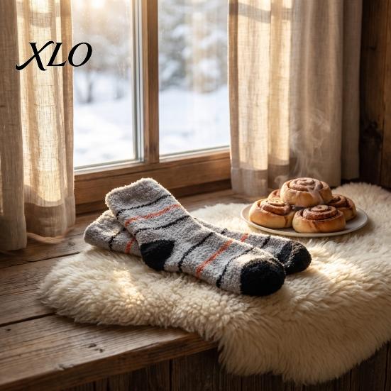 Skiing Thermal Layer Socks Thickened Coral Fleece for Men, Striped Mid-calf Socks, Soft Non-slip Cozy Winter Hosiery Fuzzy Crew Winter, Cold