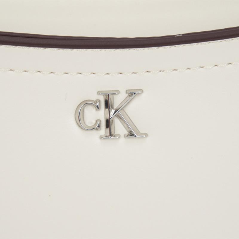 Calvin Klein Металлический Логотип-Буква Смешанные Материалы Сумка Через Плечо Маленькая Женская Лилия Белый