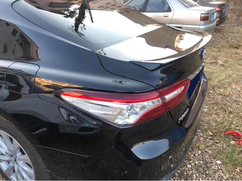 Задний спойлер для Toyota Camry 2018-2023 8-го поколения - Установка без сверления
