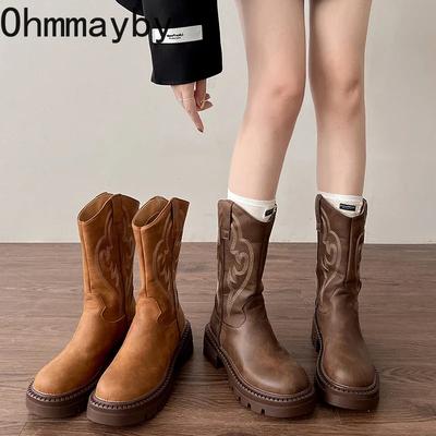 Винтажная вышивка Женские ковбойские сапоги в западном стиле Модные туфли на молнии сзади Осенне-зимние ботильоны до середины икры на толстом каблуке