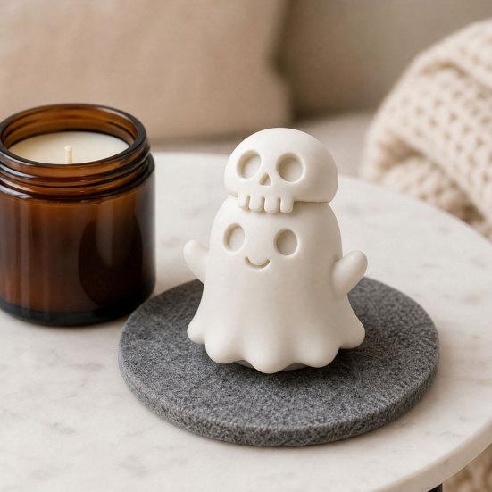 3D Printed Skull Ghost Figurine, Spooky Gothic Ghost Statue, Mini Cartoon Ghost Ornament for Table Centerpiece Shelf Desk Decor