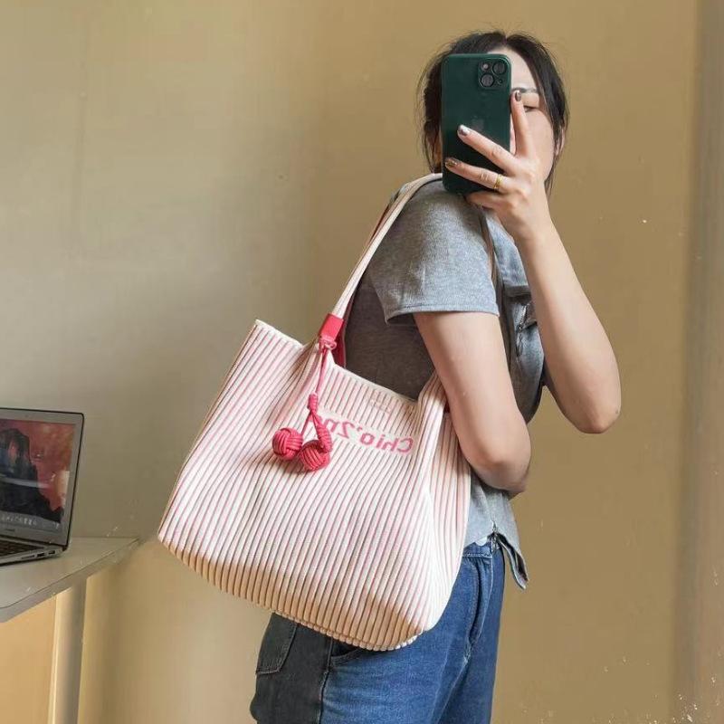 Chio2Nd Розовая полосатая сумка-тоут через плечо, женский нишевый дизайн, простая большая сумка