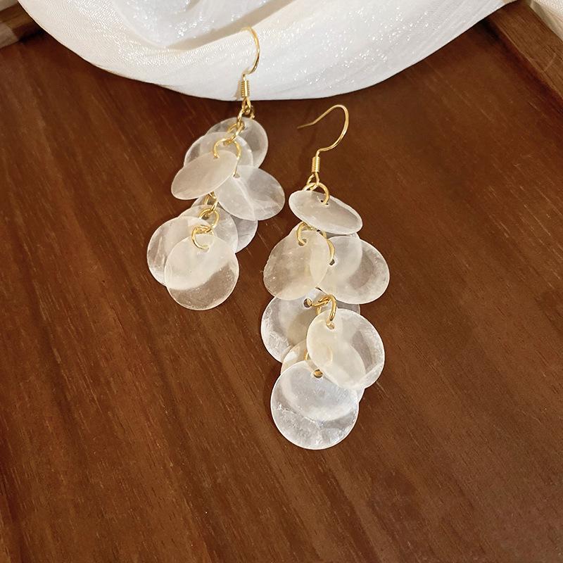 Tassel Stud Round French Shell Earrings Retro Exaggerated Style For A Unique Fashion Statement