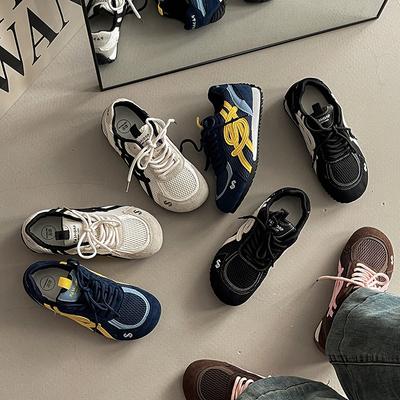 Ретро универсальные сетчатые повседневные спортивные туфли с вставками женские 2025 лето новая сетчатая дышащая и удобная немецкая тренировочная обувь