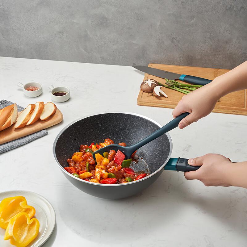 Zwilling Вок с антипригарным покрытием